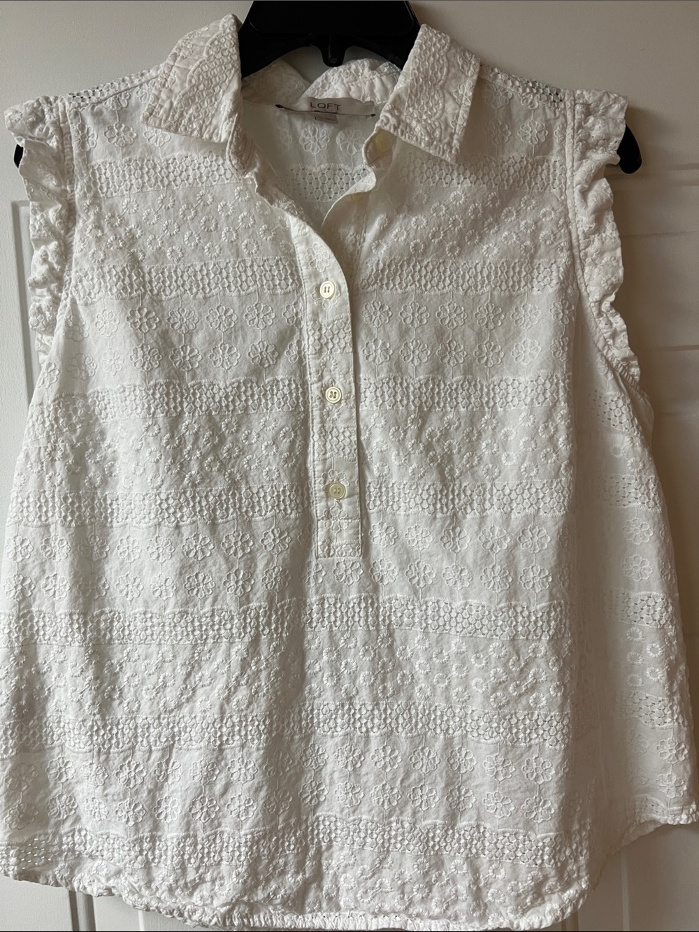 LOFT White Eyelet Sleeveless Button-Front Top